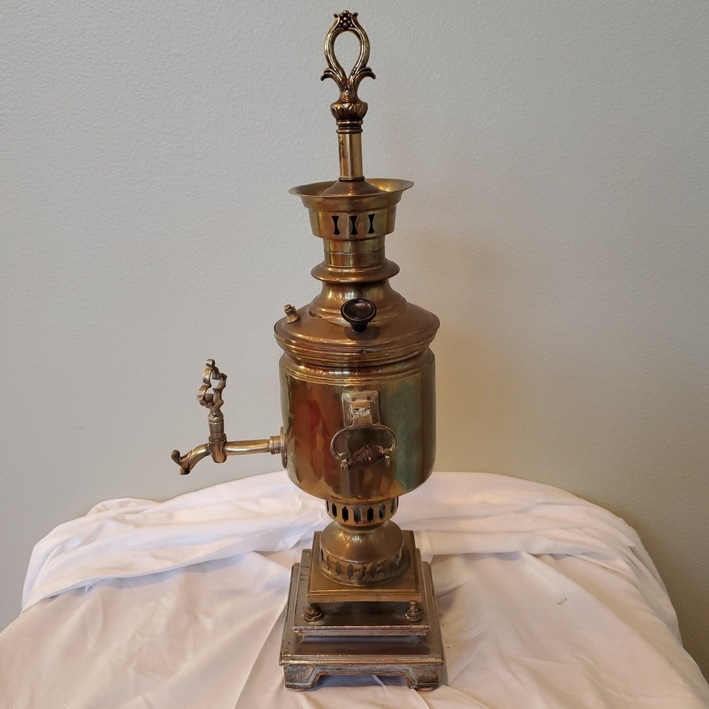 Antique Late 19th Century Russian Brass Samovar, Used For Tea Service